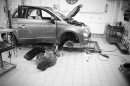 Fiat 500 javítás - Karambolos javítások után gyakran maradnak elvarratlan szálak: itt egy külföldi karosszériajavítás során gabalyodtak össze a kábelek, végül sikerült rendet tennünk.